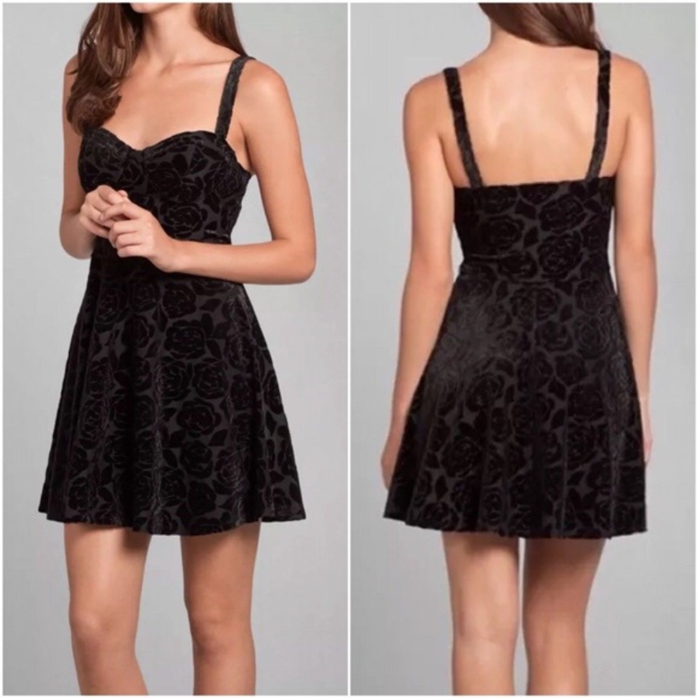 Abercrombie & Fitch Black Velvet Slater Dress